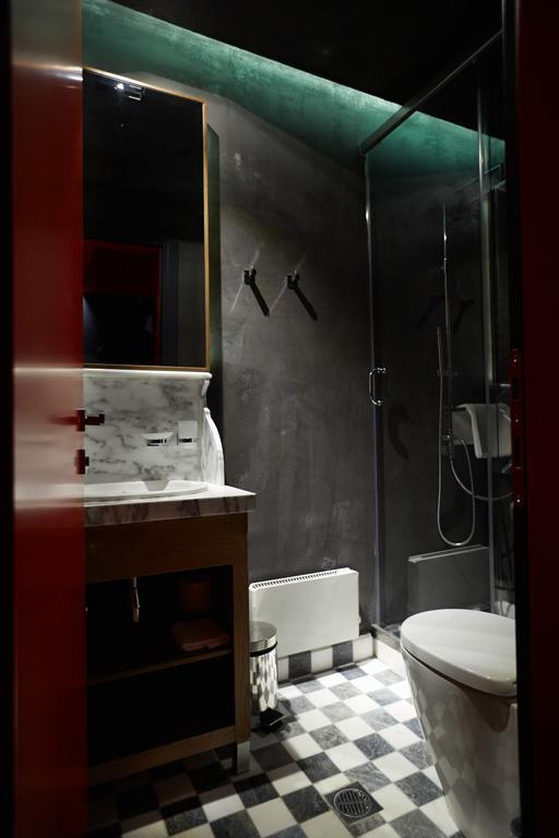 Veritas Boutique Art Hotel เวเรีย ภายนอก รูปภาพ