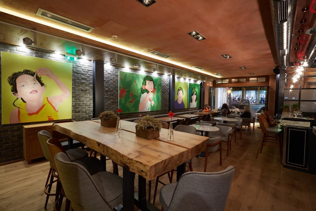 Veritas Boutique Art Hotel เวเรีย ภายนอก รูปภาพ